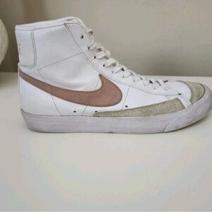 Nike white High-Top Sneakers